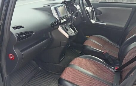 Toyota Wish II, 2009 год, 1 415 000 рублей, 9 фотография