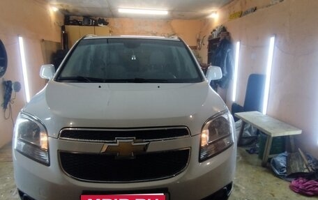 Chevrolet Orlando I, 2011 год, 860 000 рублей, 3 фотография