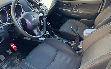 Mitsubishi ASX I рестайлинг, 2010 год, 690 000 рублей, 11 фотография