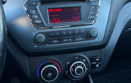 KIA Rio III рестайлинг, 2013 год, 890 000 рублей, 8 фотография