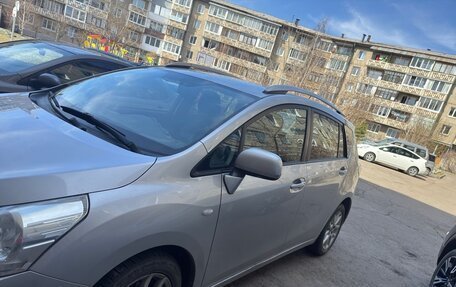 Toyota Verso I, 2010 год, 1 250 000 рублей, 3 фотография