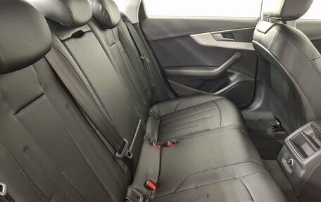 Audi A4, 2016 год, 2 150 500 рублей, 16 фотография