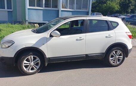 Nissan Qashqai, 2010 год, 900 000 рублей, 5 фотография
