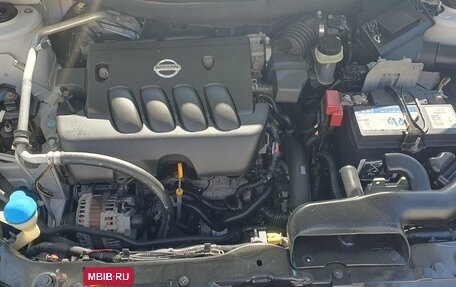 Nissan Qashqai, 2010 год, 900 000 рублей, 2 фотография