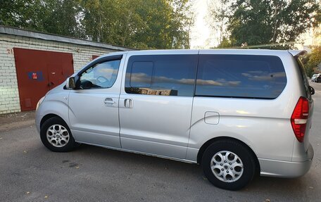 Hyundai Grand Starex Grand Starex I рестайлинг 2, 2010 год, 1 450 000 рублей, 8 фотография
