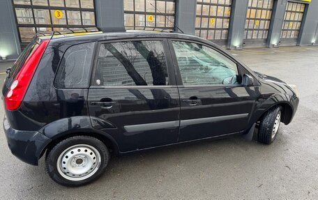 Ford Fiesta, 2007 год, 550 000 рублей, 2 фотография