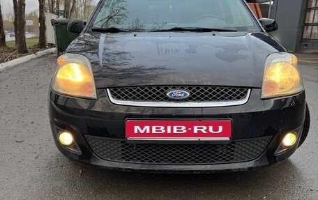 Ford Fiesta, 2007 год, 550 000 рублей, 3 фотография
