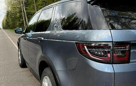 Land Rover Discovery Sport I рестайлинг, 2020 год, 2 800 000 рублей, 3 фотография