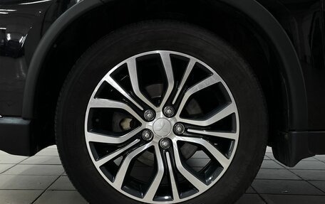 Mitsubishi Outlander III рестайлинг 3, 2017 год, 2 970 000 рублей, 24 фотография