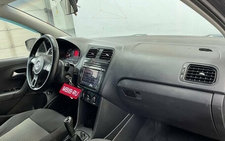 Volkswagen Polo VI (EU Market), 2010 год, 615 000 рублей, 12 фотография