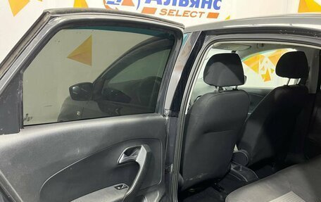 Volkswagen Polo VI (EU Market), 2010 год, 615 000 рублей, 23 фотография