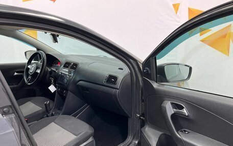 Volkswagen Polo VI (EU Market), 2010 год, 615 000 рублей, 26 фотография