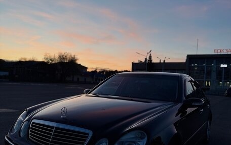 Mercedes-Benz E-Класс, 2004 год, 880 000 рублей, 1 фотография