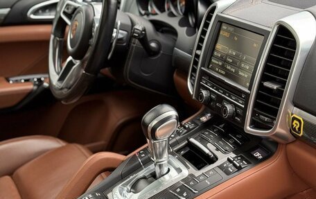 Porsche Cayenne III, 2016 год, 5 699 000 рублей, 7 фотография
