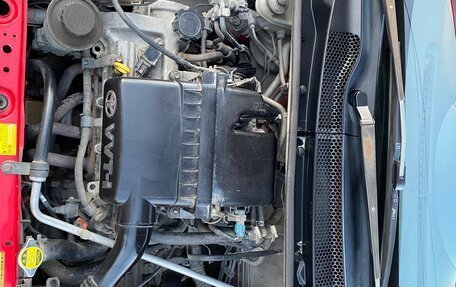 Toyota Vitz, 2000 год, 364 000 рублей, 24 фотография