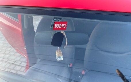 Toyota Vitz, 2000 год, 364 000 рублей, 21 фотография