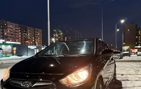 Hyundai Solaris II рестайлинг, 2011 год, 500 000 рублей, 2 фотография