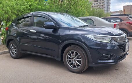 Honda Vezel, 2019 год, 2 170 000 рублей, 3 фотография
