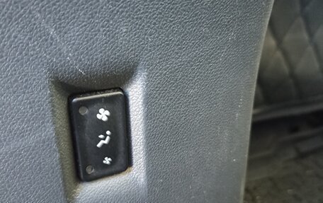Renault Koleos I рестайлинг 2, 2013 год, 1 500 000 рублей, 39 фотография