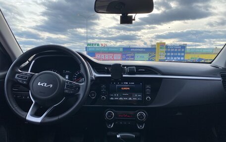 KIA Rio IV, 2021 год, 1 900 000 рублей, 8 фотография