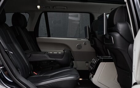 Land Rover Range Rover IV рестайлинг, 2016 год, 4 750 000 рублей, 13 фотография