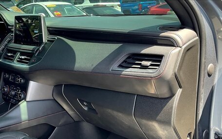 Chevrolet Suburban, 2022 год, 7 141 534 рублей, 15 фотография