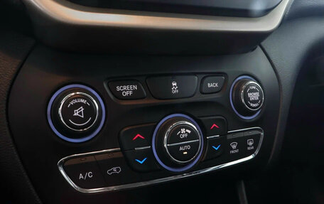 Jeep Cherokee, 2014 год, 1 750 000 рублей, 17 фотография