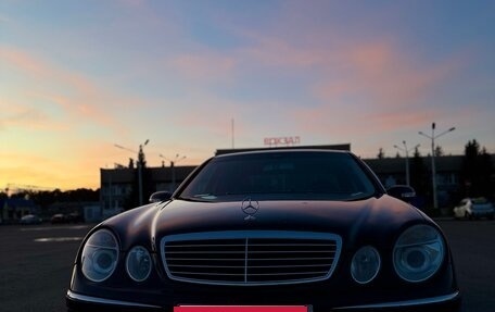Mercedes-Benz E-Класс, 2004 год, 880 000 рублей, 2 фотография