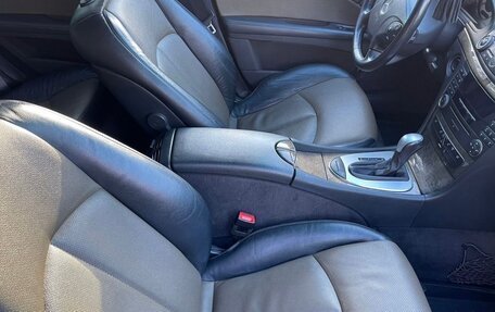 Mercedes-Benz E-Класс, 2004 год, 880 000 рублей, 18 фотография