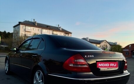 Mercedes-Benz E-Класс, 2004 год, 880 000 рублей, 9 фотография