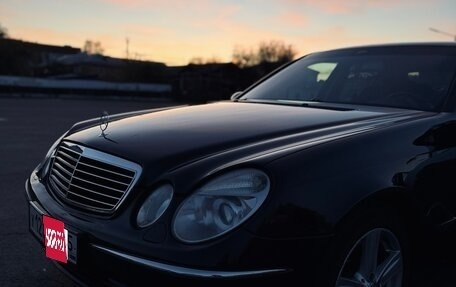 Mercedes-Benz E-Класс, 2004 год, 880 000 рублей, 13 фотография