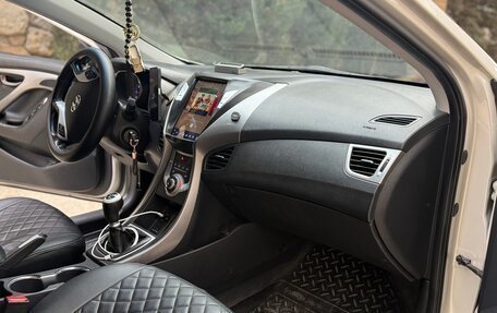 Hyundai Elantra V, 2011 год, 999 000 рублей, 22 фотография