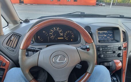 Lexus RX IV рестайлинг, 2002 год, 665 000 рублей, 15 фотография