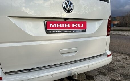 Volkswagen Multivan T6 рестайлинг, 2018 год, 4 999 000 рублей, 7 фотография
