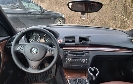 BMW 1 серия, 2008 год, 1 490 000 рублей, 15 фотография
