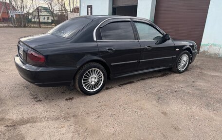 Hyundai Sonata IV рестайлинг, 2005 год, 330 000 рублей, 4 фотография