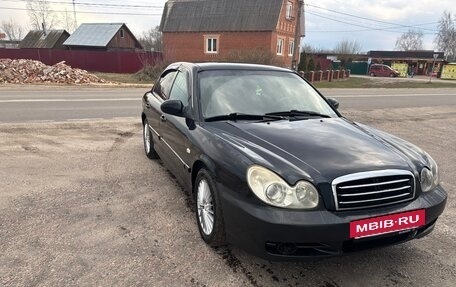 Hyundai Sonata IV рестайлинг, 2005 год, 330 000 рублей, 2 фотография