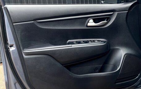 KIA Rio IV, 2019 год, 1 599 000 рублей, 15 фотография