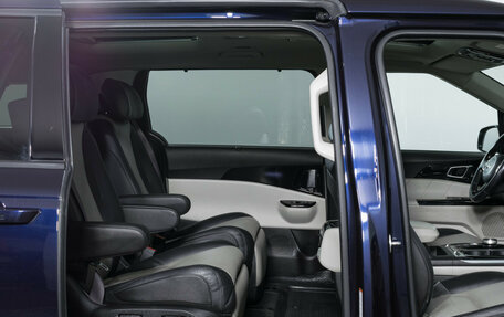 KIA Carnival, 2021 год, 3 000 000 рублей, 13 фотография