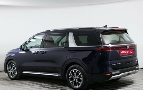 KIA Carnival, 2021 год, 3 000 000 рублей, 7 фотография