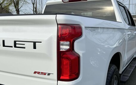 Chevrolet Silverado, 2022 год, 5 778 885 рублей, 5 фотография