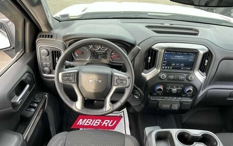 Chevrolet Silverado, 2022 год, 5 778 885 рублей, 14 фотография