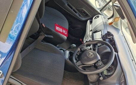 Toyota Vitz, 2017 год, 1 100 000 рублей, 7 фотография