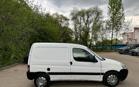 Peugeot Partner II рестайлинг 2, 2010 год, 335 000 рублей, 6 фотография