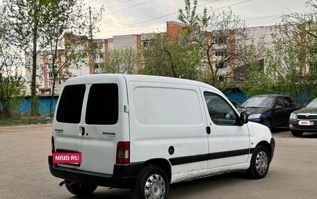 Peugeot Partner II рестайлинг 2, 2010 год, 335 000 рублей, 5 фотография