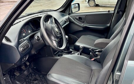 Chevrolet Niva I рестайлинг, 2013 год, 700 000 рублей, 9 фотография