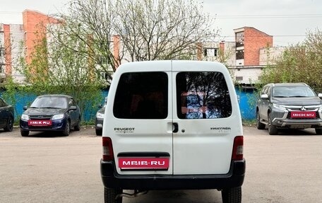 Peugeot Partner II рестайлинг 2, 2010 год, 335 000 рублей, 4 фотография