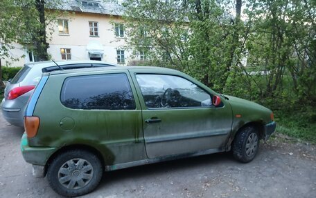 Volkswagen Polo III рестайлинг, 1998 год, 100 000 рублей, 3 фотография