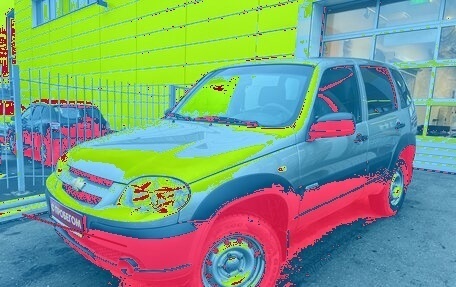 Chevrolet Niva I рестайлинг, 2017 год, 684 000 рублей, 2 фотография