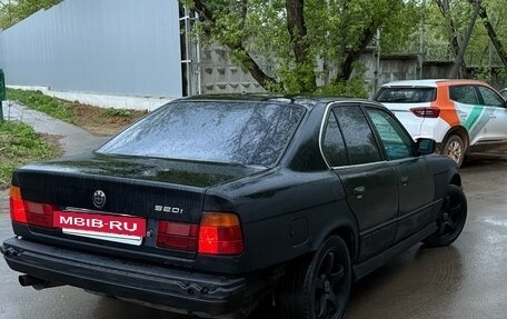 BMW 5 серия, 1990 год, 149 000 рублей, 2 фотография